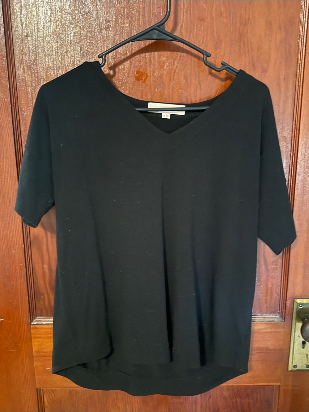 Women's Black V-Neck Short Sleeve Top - Unbranded